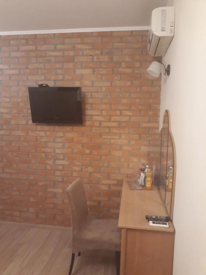 Park Hotel Kiev Esterno foto